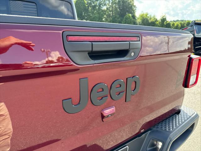 used 2022 Jeep Gladiator car, priced at $32,897