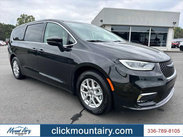 used 2023 Chrysler Pacifica car, priced at $26,697