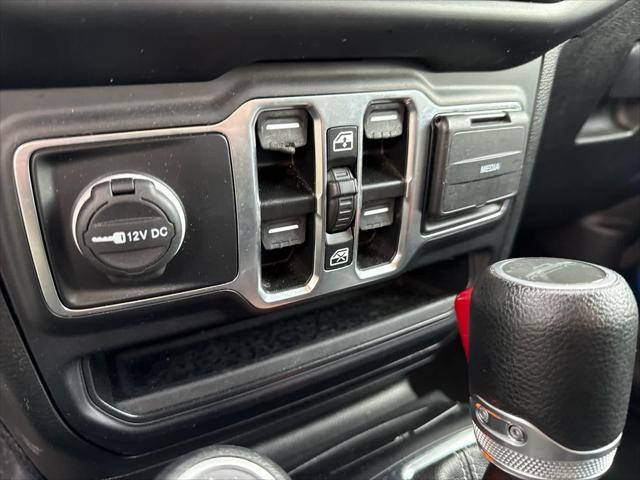 used 2023 Jeep Gladiator car, priced at $31,999