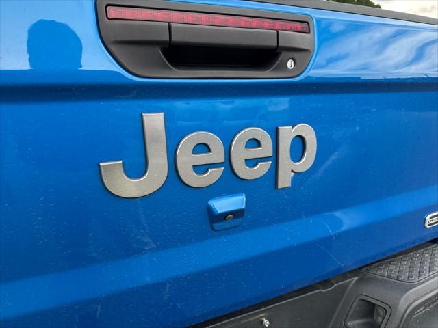 used 2023 Jeep Gladiator car, priced at $31,999