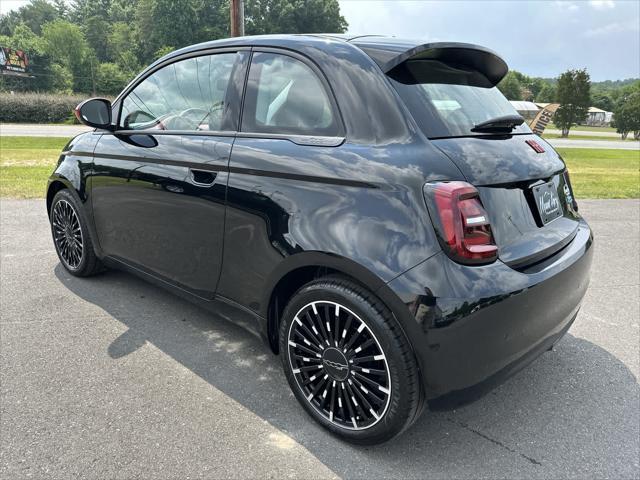 new 2024 FIAT 500e car, priced at $27,997