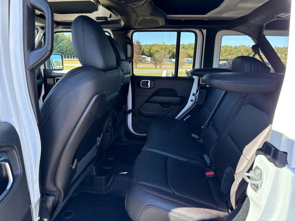 new 2026 Jeep Wrangler car, priced at $61,587