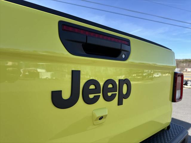 new 2023 Jeep Gladiator car, priced at $49,842