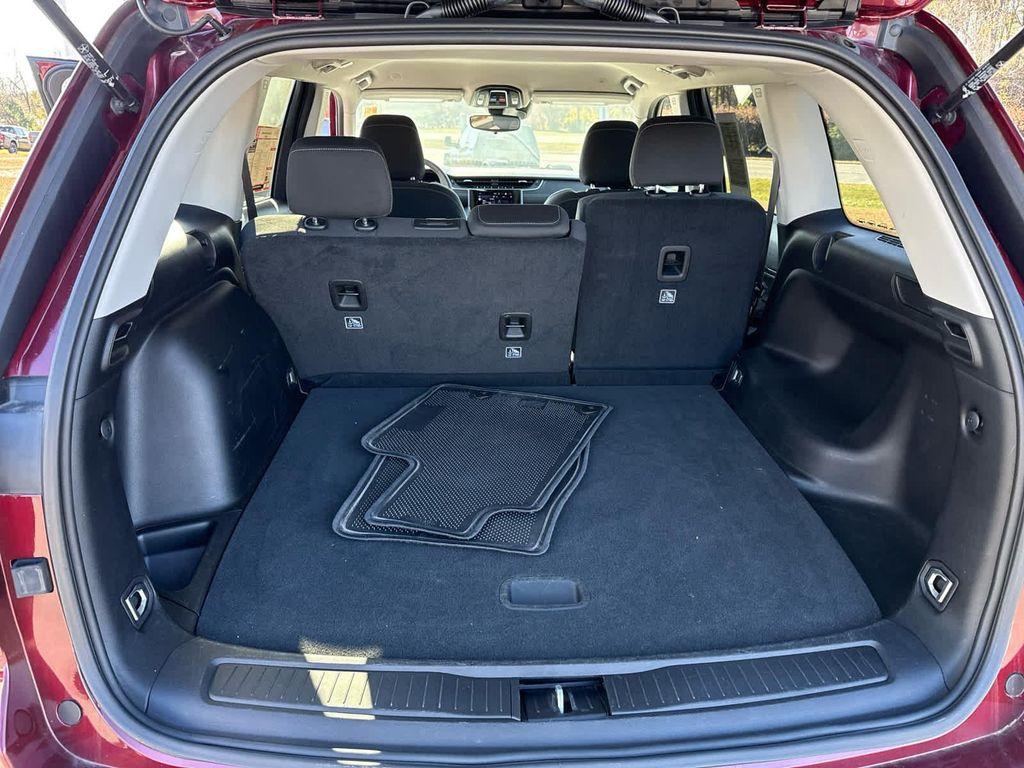 used 2023 Jeep Grand Cherokee car, priced at $25,899