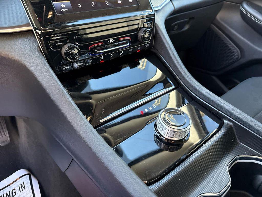 used 2023 Jeep Grand Cherokee car, priced at $25,899