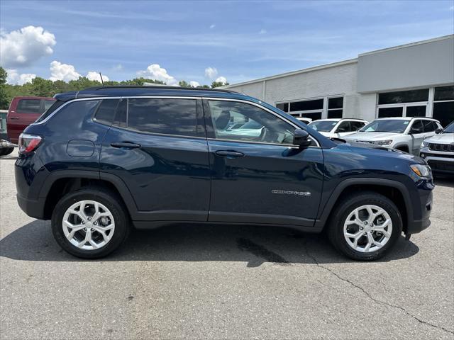 new 2024 Jeep Compass car, priced at $29,103