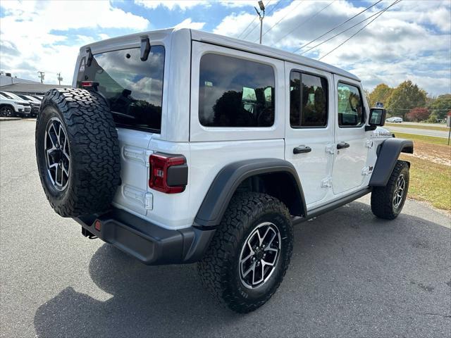 new 2025 Jeep Wrangler car, priced at $58,102