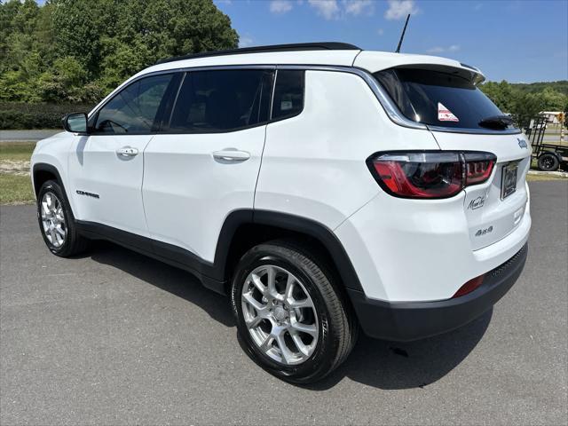 new 2024 Jeep Compass car, priced at $30,092