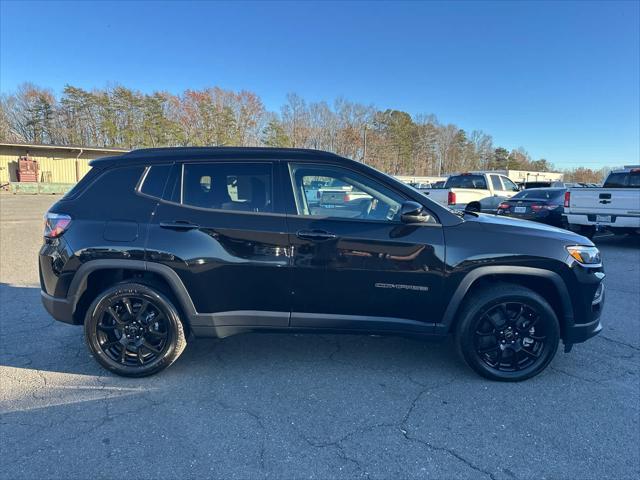 new 2025 Jeep Compass car, priced at $31,260