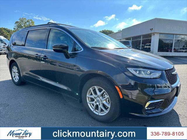 used 2022 Chrysler Pacifica car, priced at $24,997