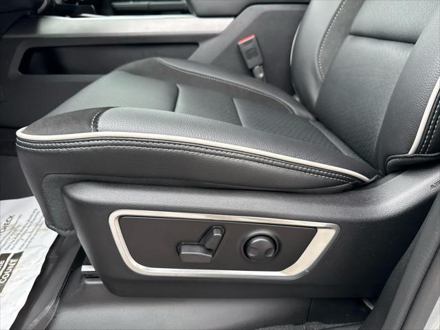 new 2025 Ram 1500 car, priced at $63,322