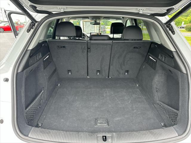 used 2024 Audi Q5 car, priced at $37,999