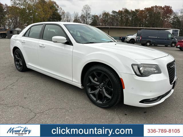 used 2022 Chrysler 300 car, priced at $28,996