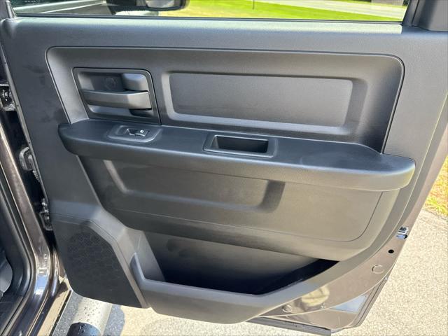 new 2025 Ram 3500 car, priced at $73,697