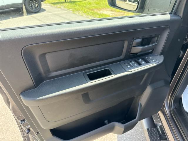 new 2025 Ram 3500 car, priced at $73,697
