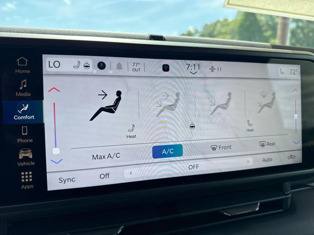 new 2025 Jeep Gladiator car, priced at $58,397