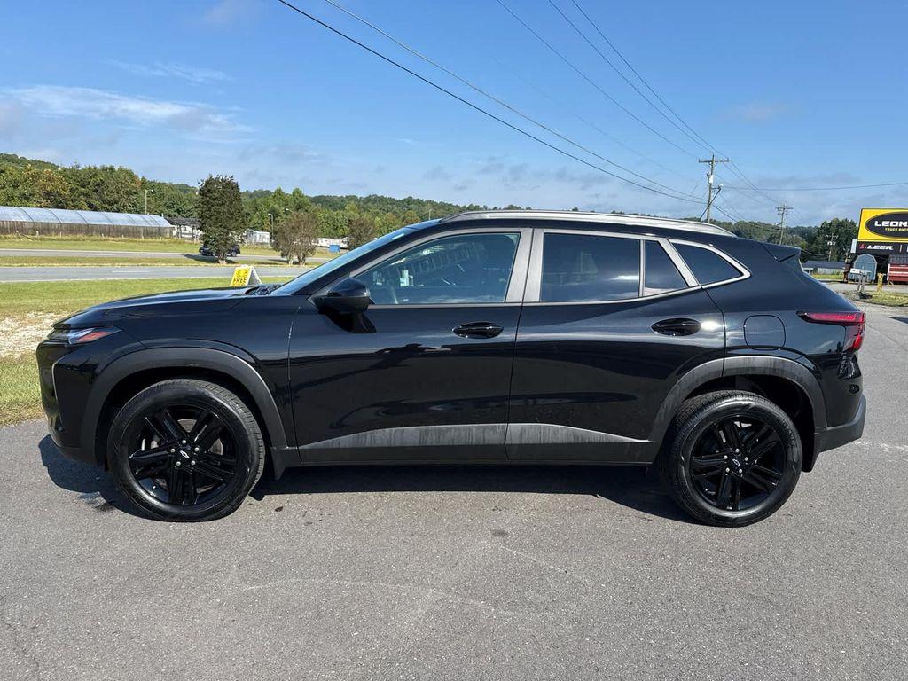 used 2025 Chevrolet Trax car, priced at $23,797