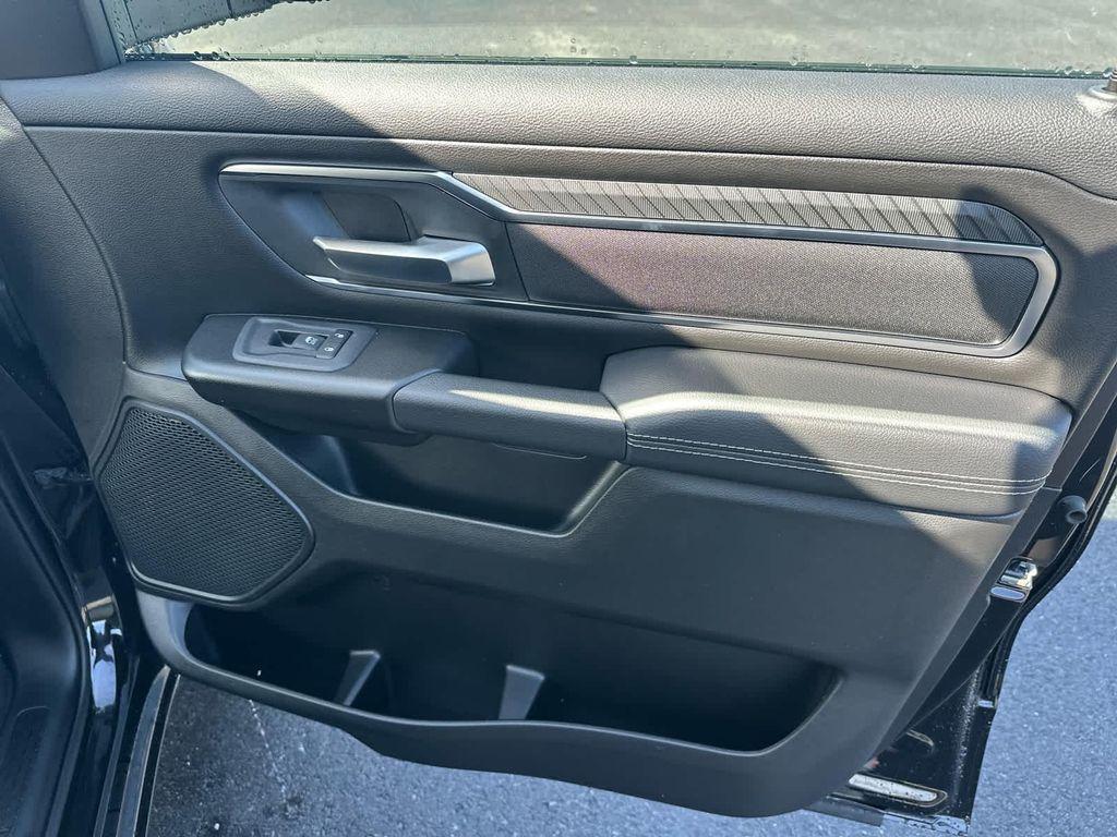 new 2025 Ram 1500 car, priced at $58,987