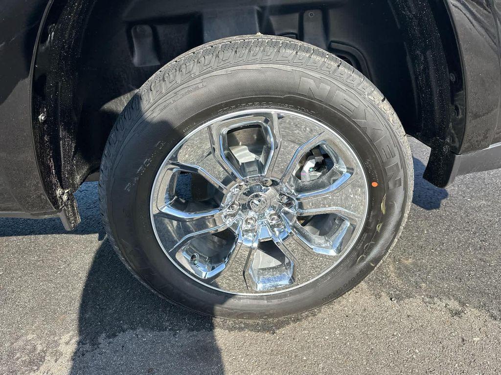 new 2025 Ram 1500 car, priced at $58,987