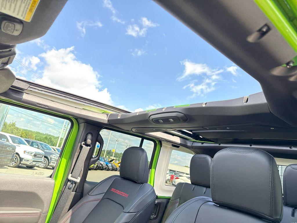 new 2025 Jeep Wrangler car, priced at $61,987