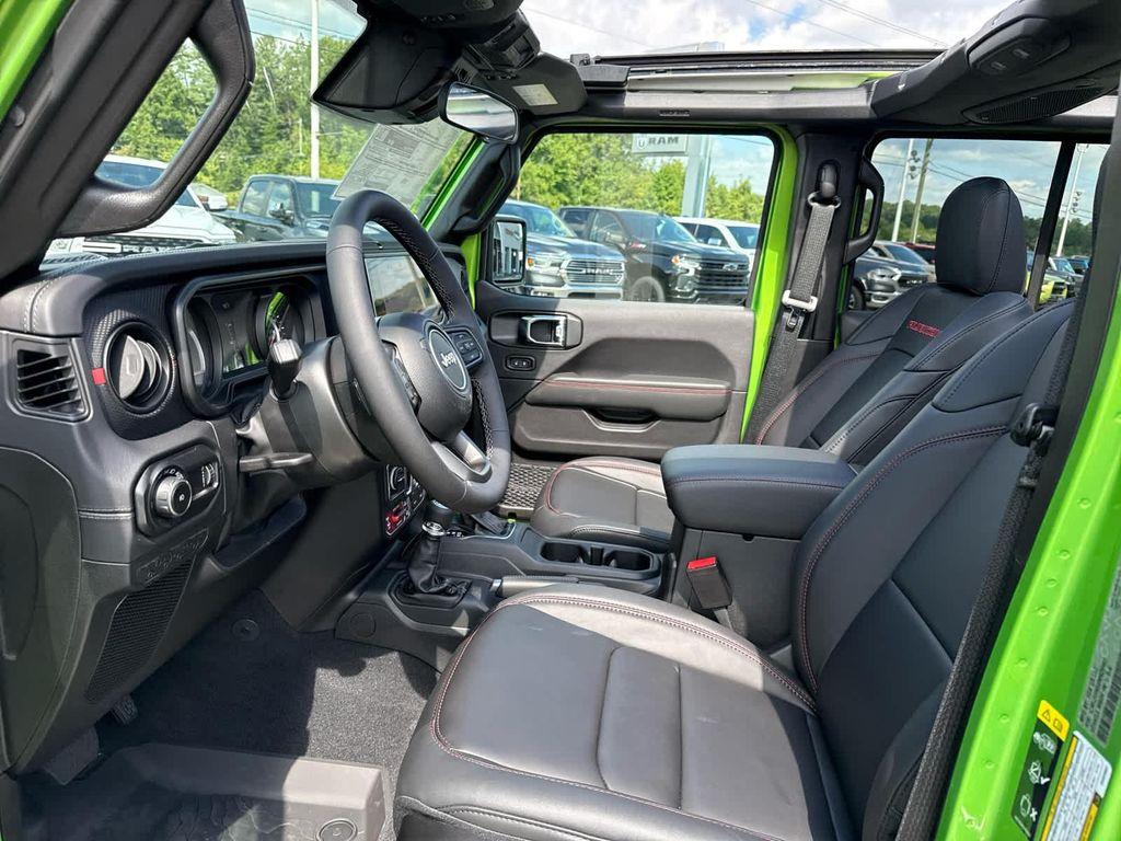new 2025 Jeep Wrangler car, priced at $61,987
