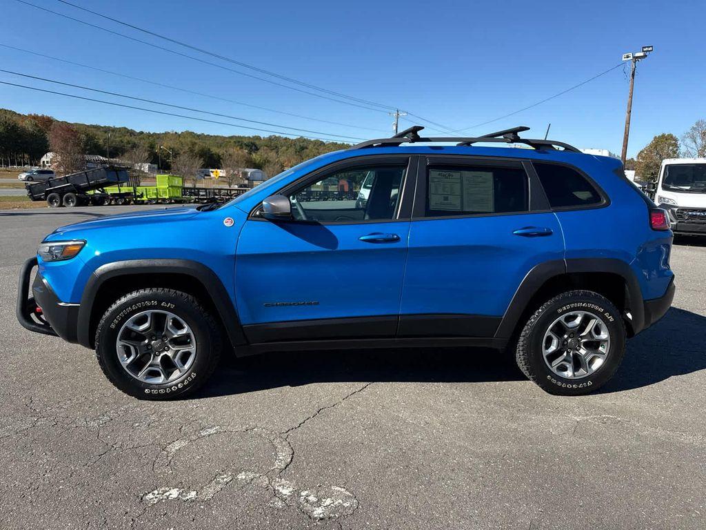 used 2020 Jeep Cherokee car, priced at $22,997