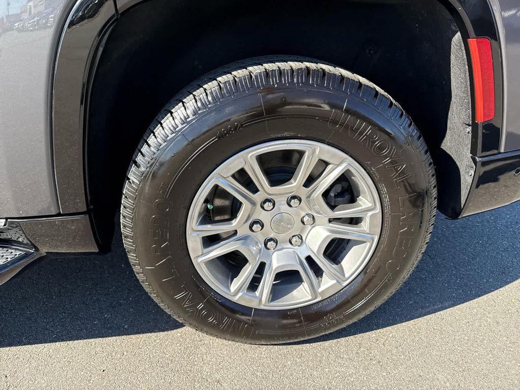 used 2023 Jeep Wagoneer car, priced at $40,997