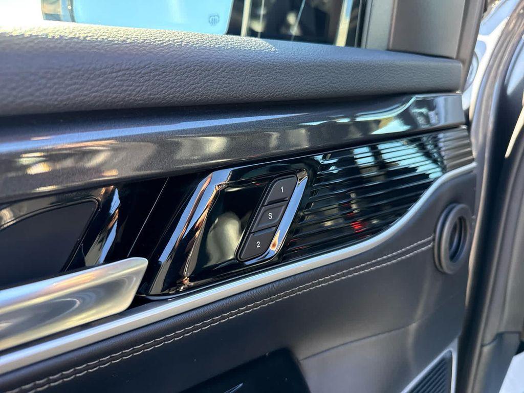 used 2023 Jeep Wagoneer car, priced at $40,997