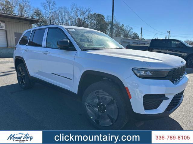 new 2025 Jeep Grand Cherokee car, priced at $43,517