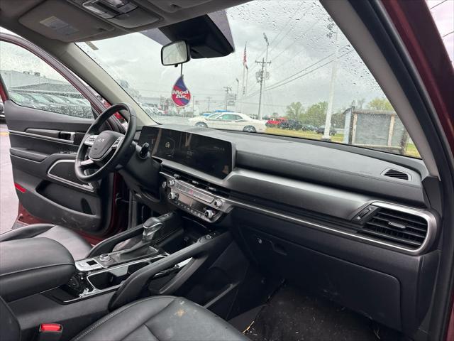 used 2024 Kia Telluride car, priced at $39,899
