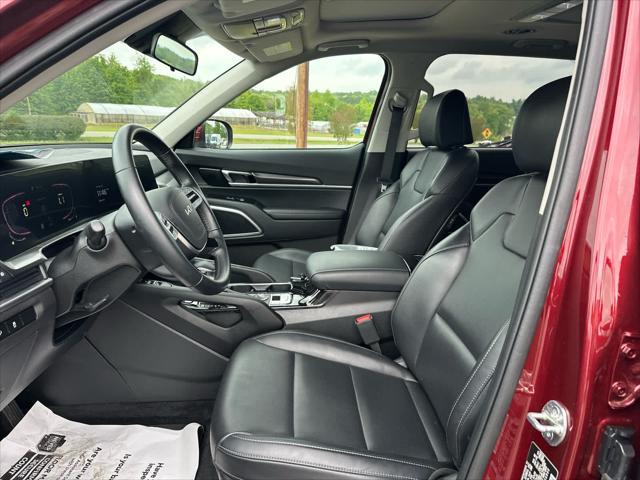 used 2024 Kia Telluride car, priced at $38,997