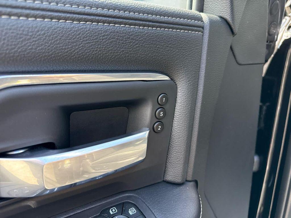 new 2025 Ram 2500 car, priced at $81,798