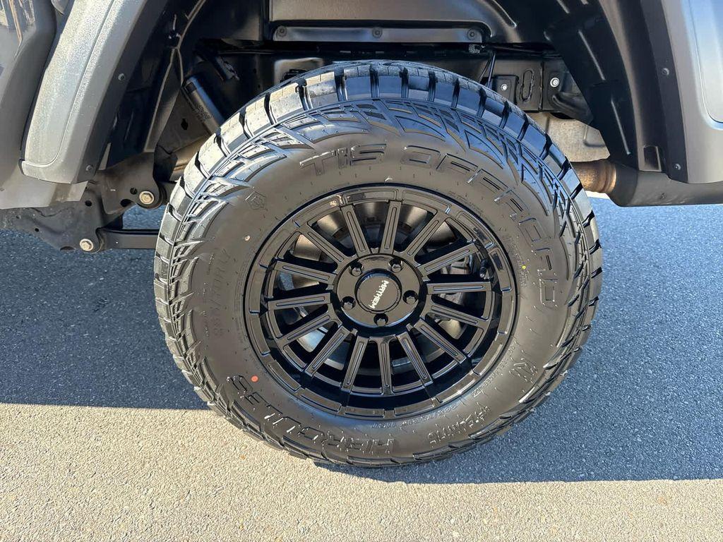 used 2020 Jeep Gladiator car, priced at $28,697