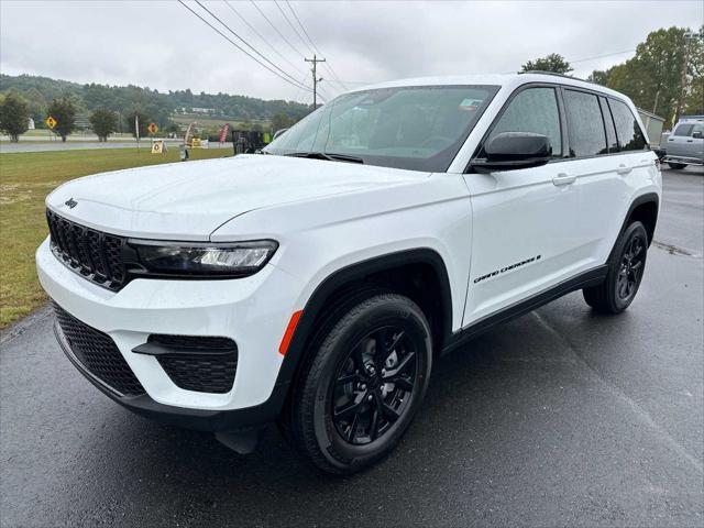 new 2025 Jeep Grand Cherokee car, priced at $42,641