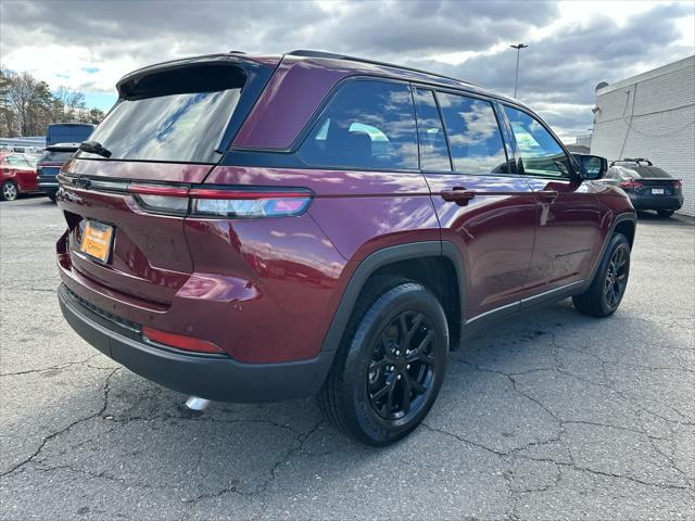 used 2024 Jeep Grand Cherokee car, priced at $37,397