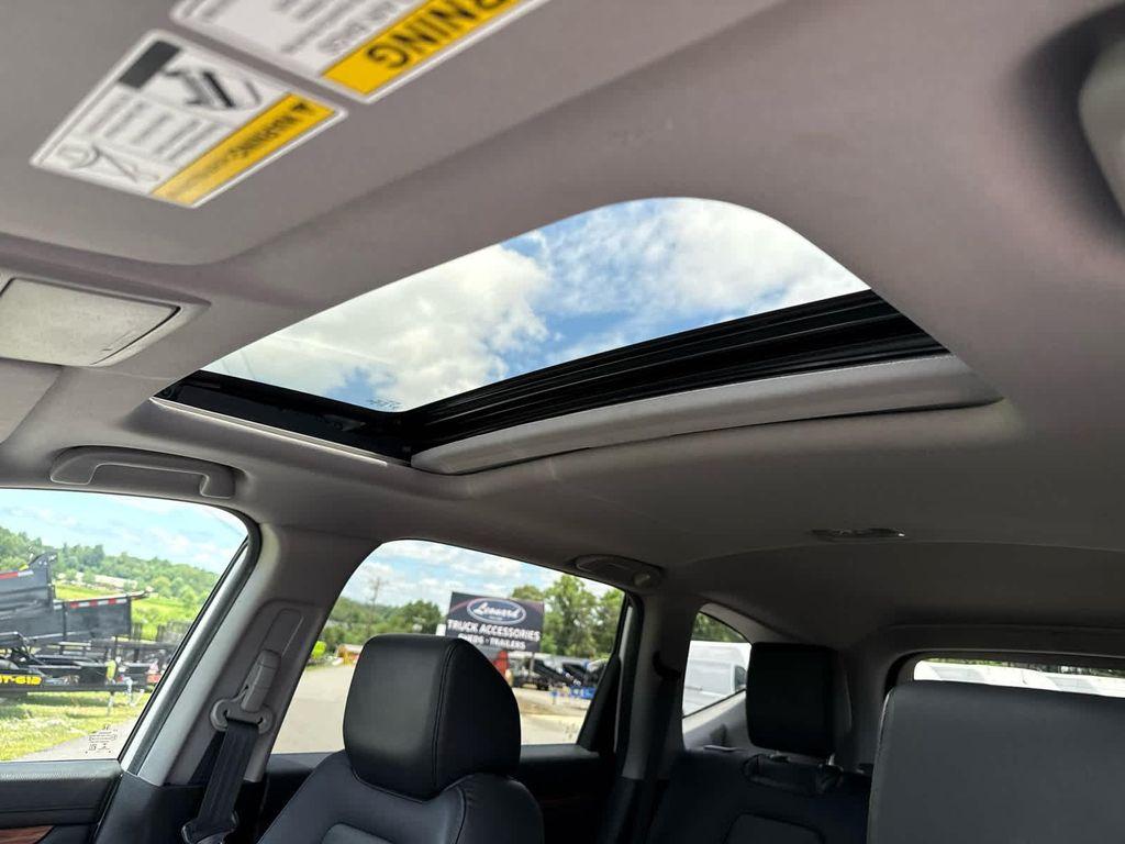 used 2021 Honda CR-V car, priced at $25,597