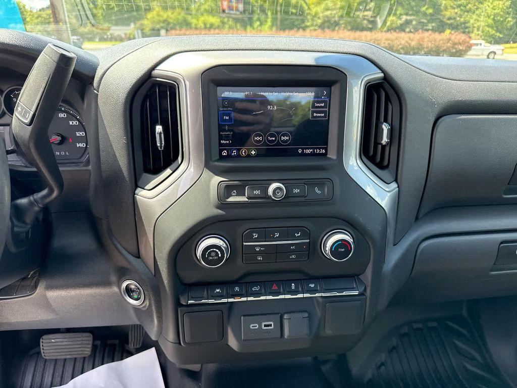 used 2024 Chevrolet Silverado 1500 car, priced at $28,697