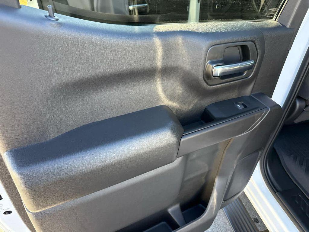 used 2024 Chevrolet Silverado 1500 car, priced at $38,797