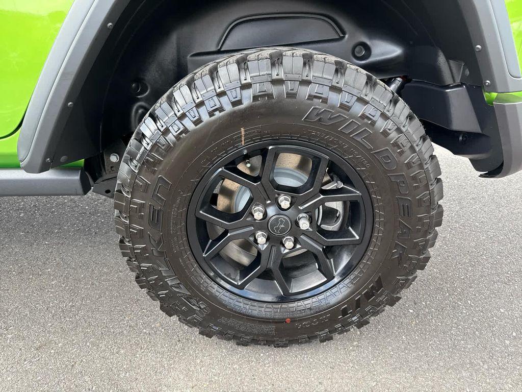 new 2025 Jeep Wrangler car, priced at $49,897