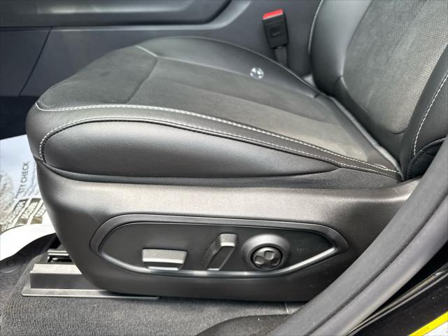 new 2025 Jeep Grand Cherokee L car, priced at $49,592