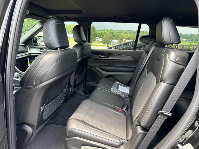 new 2025 Jeep Grand Cherokee L car, priced at $49,592