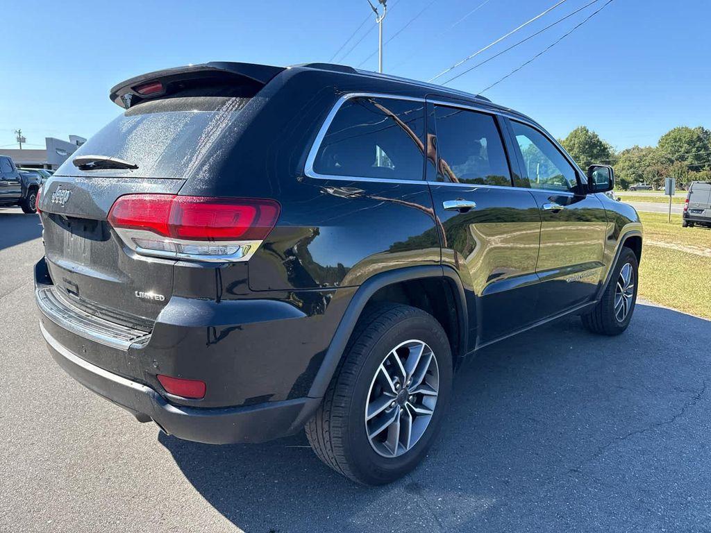 used 2021 Jeep Grand Cherokee car, priced at $23,897