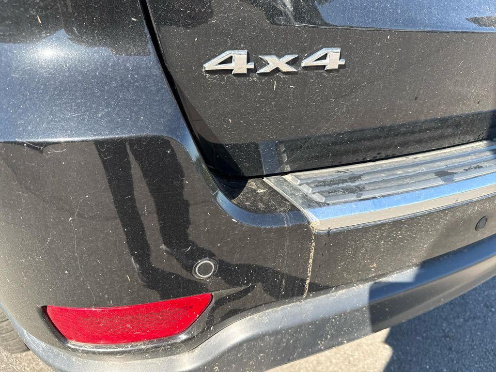 used 2021 Jeep Grand Cherokee car, priced at $23,897