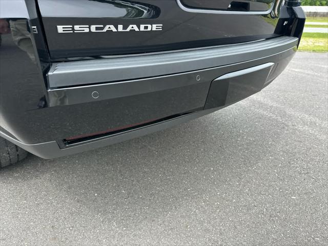used 2015 Cadillac Escalade car, priced at $27,999