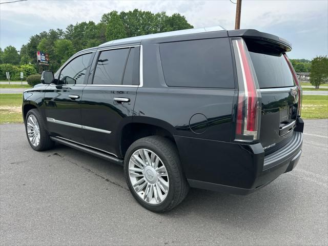 used 2015 Cadillac Escalade car, priced at $27,999