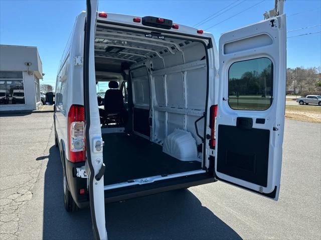 new 2025 Ram ProMaster 2500 car, priced at $49,409