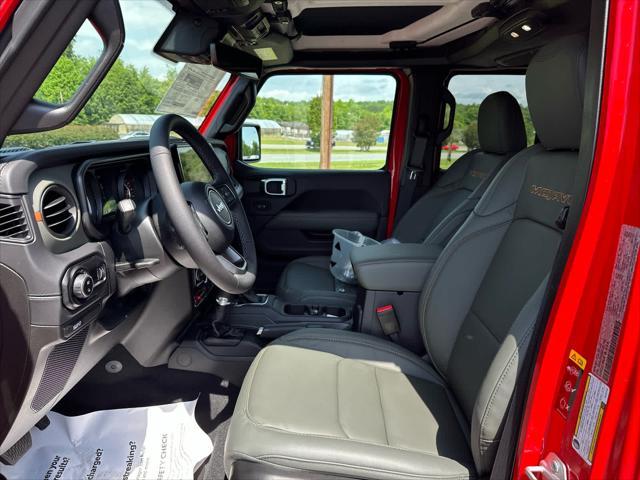 new 2025 Jeep Gladiator car, priced at $69,220