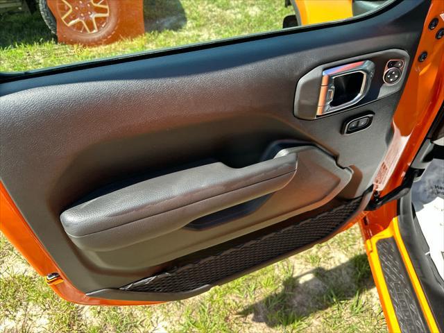 new 2025 Jeep Gladiator car, priced at $50,725