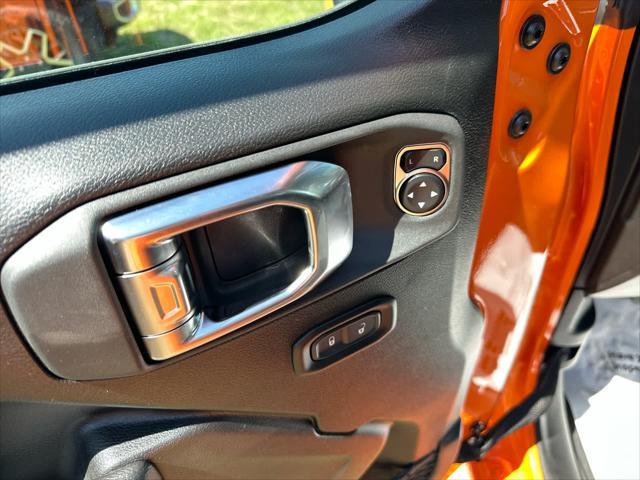 new 2025 Jeep Gladiator car, priced at $50,725