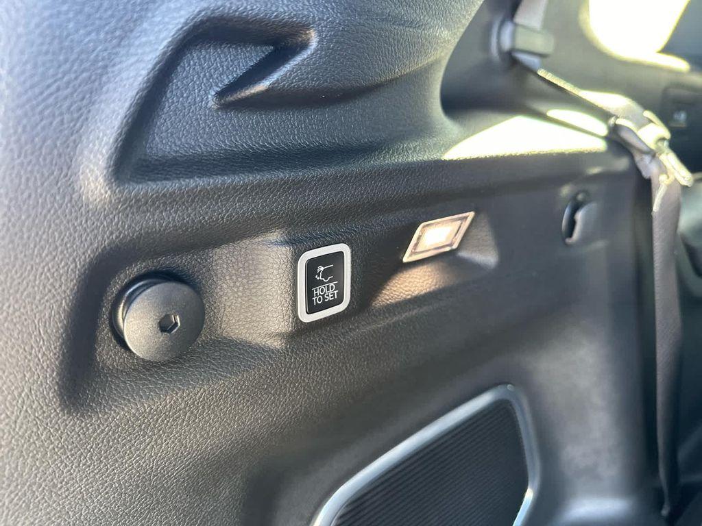 new 2025 Jeep Grand Cherokee L car, priced at $48,965